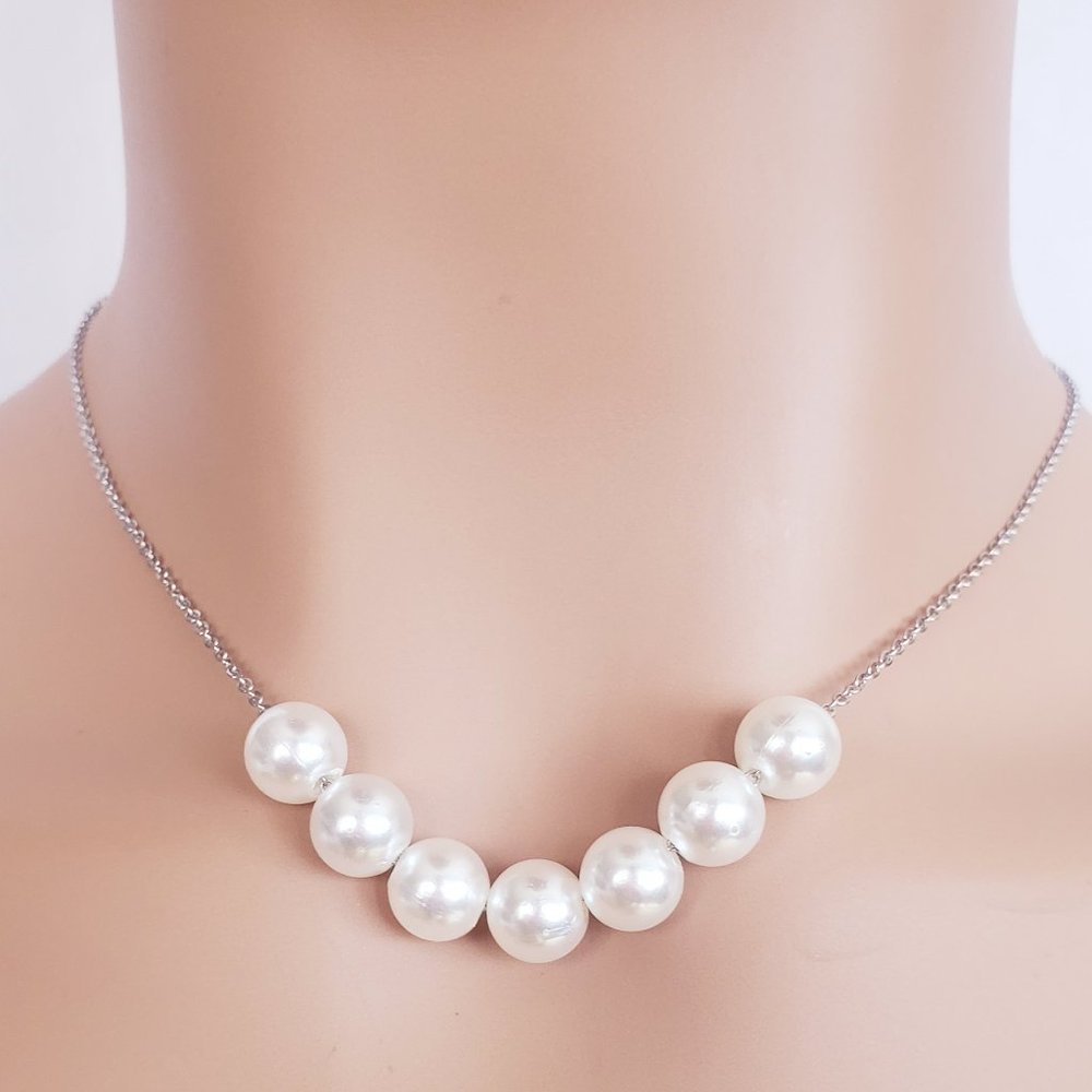 Silver Pearl Necklace